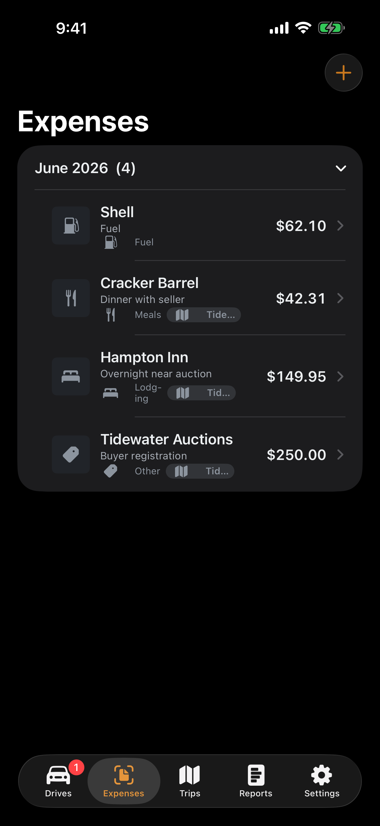 Expenses screen with scanned receipts